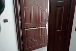 حفاظ تکمیل برترین راهکار امنیت درب آپارتمان در مقایسه با سیستم های متداول