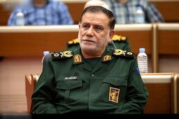 پیکر شهید عباس نیلفروشان به زادگاهش رسید
