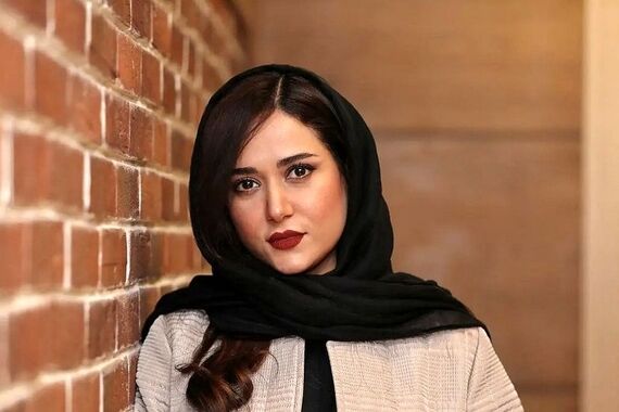 درگیری پریناز با پلیس در خیابان در اینستاگرام غوغا کرد | پریناز ایزدیار با این حرکت به دردسر بزرگی افتاد
