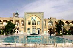 حوزه علمیه تعطیل شد
