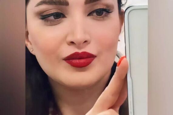 ویوی سرسبز و جذاب از پنت هاوس بهنوش طباطبایی | گارفیلد بهنوش طباطبایی مبهوت منزه