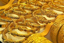 خبر فوری برای خریداران طلا | مردم منتظر کاهش قیمت طلا نباشند