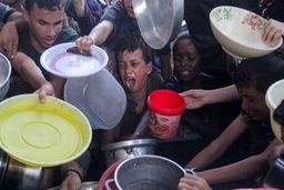 فوری / توقف ورود کمک های غذایی به غزه 