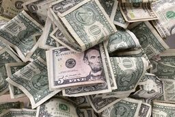 پیش بینی قیمت دلار در هفته سوم اردیبهشت 1403 | خداحافظی با دلار 60 هزار تومانی و سلام دوباره به دلار 50 هزار تومانی! 