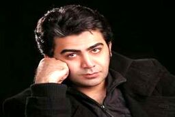 عکس زیر خاکی از فرزاد حسنی