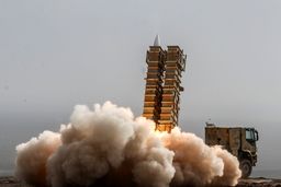 اولین تصاویر از لاشه موشک های اسرائیل