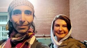 زیبایی خیره کننده لعیا زنگنه در سن 58 سالگی؛ خانوم انگار دختر 14 ساله هست | لعیا خانوم از چهره جدیدش بعد عمل جراحی چشم گربه ای رونمایی کرد + عکس جدید