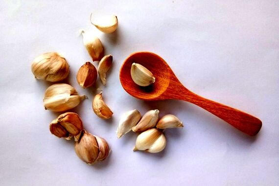 کاهش چربی خون با 10 ماده غذایی چرب!