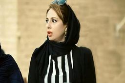 عکس صمیمی رعنا آزادی ور با پارتنر جدیدش مجازی رو ترکوند | رعنا خانم فقط کیفش 30 میلیون پولشه ! + عکس جدید