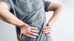 کمرت درد میکنه؟ | بیا تا بهت چندتا روش درمانی طلایی یاد بدم که مشکلت حل بشه