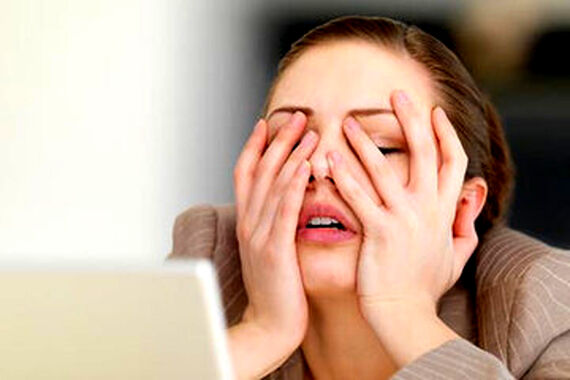 ترفند سمی توقف ریزش مو در خانم‌ها ! + فیلم