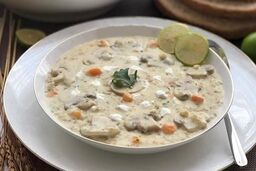 (ویدئو) طرز تهیه سوپ جو با شیر شک و مجلسی + مواد لازم
