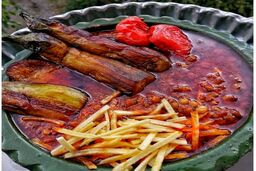امروز ناهار چی بپزم؟ | طرز تهیه خورشت قیمه اصیل ایرانی با بوی دارچین و لیمو عمانی