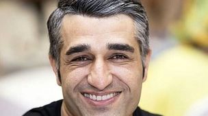 فیلم رقصیدن پژمان جمشیدی جلوی خانم بازیگر حسابی سرو صدا کرد | آقا با این حرکتش حسابی سوژه شد