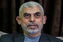 اقامه نماز میت برای یحیی سنوار+ویدئو