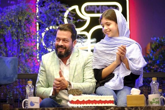 تیپ گنگستری پژمان بازغی در مراسم آتیلا پسیانی | آقا از وقتی جدا شده چه به خودش میرسه